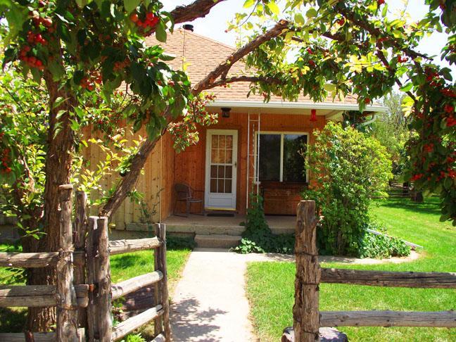 Wild West Retreat Villa Escalante Bagian luar foto